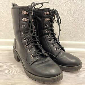 Madden Girl Eloisee Lace up heel combat boot